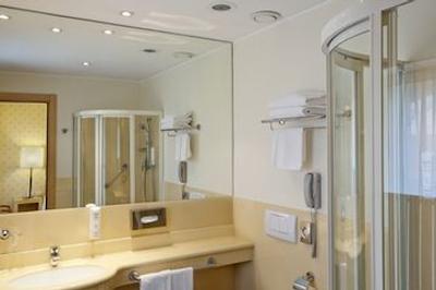 هالیدی این گریبلدی استیشن