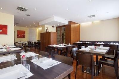 هالیدی این گریبلدی استیشن