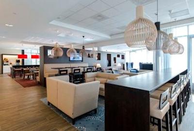 همپتون بای هیلتون آمستردام ایرپورت اسکیپول