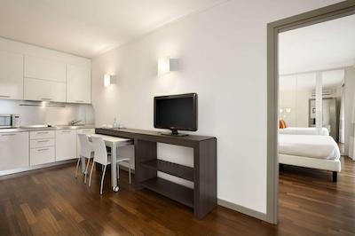 ارمادا پلازا میلانو