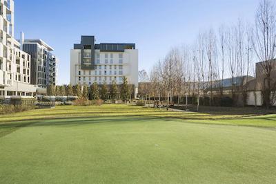 ارمادا پلازا میلانو