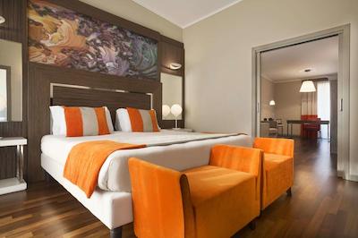 ارمادا پلازا میلانو