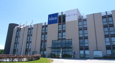 آیدیا هتل پلاس میلانو سن سیرو