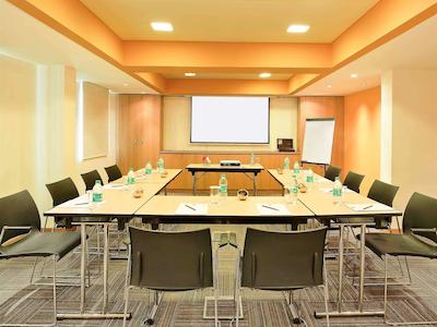 آیبیس جیپور