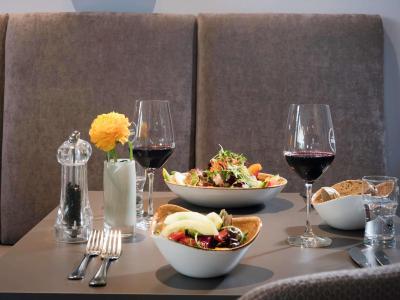 مرکور مونیخ نوپرلچ سود