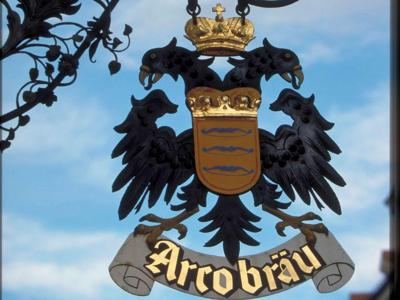 مرکور مونیخ نوپرلچ سود