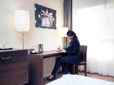 مرکور مونیخ نوپرلچ سود