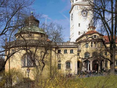 مرکور مونیخ نوپرلچ سود