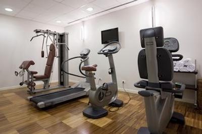 ایتالیانا هتلس میلان رهو فیر