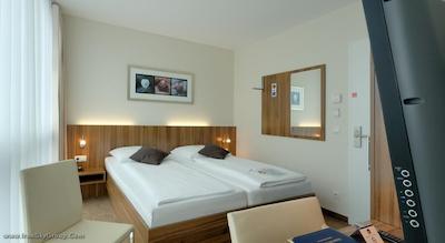 بست وسترن برلین میتته