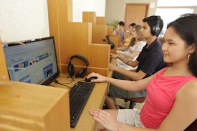 نادای کانفرت