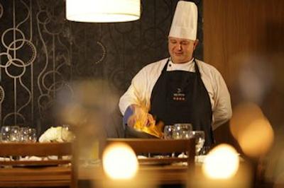 نادای کانفرت