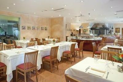 هالیدی این ونیز مستر-مارگرا