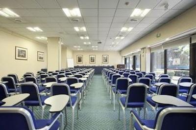 هالیدی این ونیز مستر-مارگرا