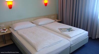 اینجوی هتل برلین سیتی مس