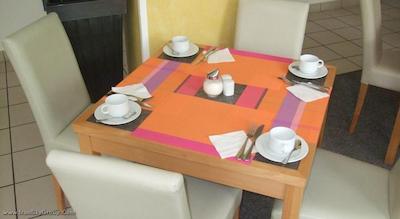 اینجوی هتل برلین سیتی مس