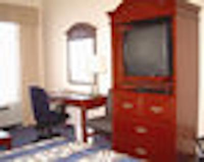 بست وسترن پلاس تراول تورنتو ایرپورت