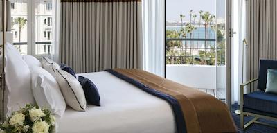 مجستیک باریری