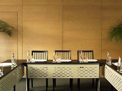 مجستیک باریری