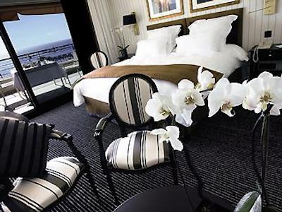 مجستیک باریری