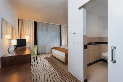 هالیدی این برلین سیتی ایست