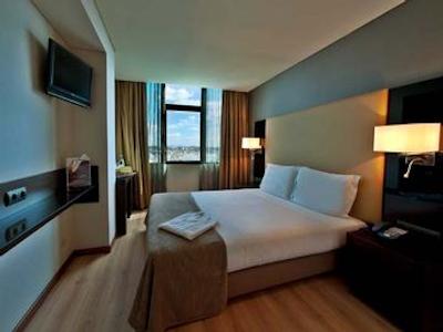 توریم آلامدا هتل