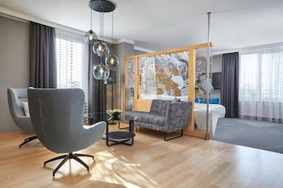 له مریدین هتل هامبورگ