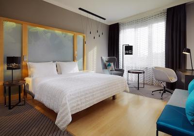 له مریدین هتل هامبورگ