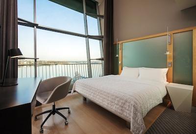 له مریدین هتل هامبورگ