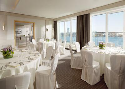 له مریدین هتل هامبورگ