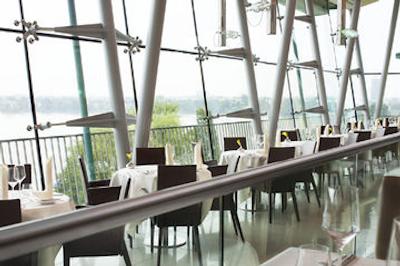 له مریدین هتل هامبورگ