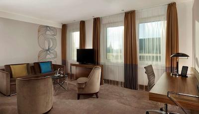 ماریتیم هتل ریچشف همبور