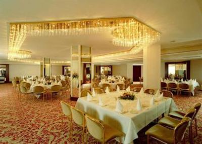 ماریتیم هتل ریچشف همبور