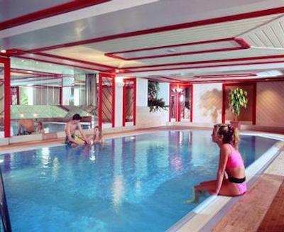 ماریتیم هتل ریچشف همبور