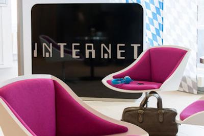 آیبیس استیالس مونیخ اوست