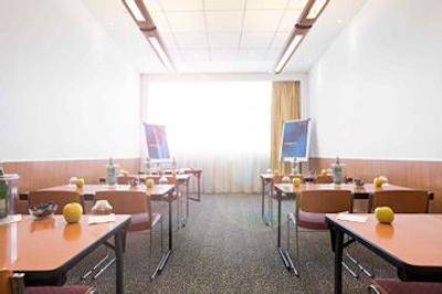 نوتل ونیز مستره کستلانا