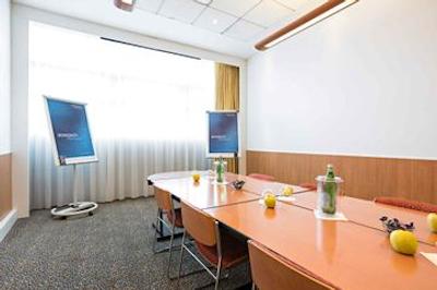 نوتل ونیز مستره کستلانا