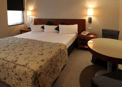 کوالیتی بتمنز هیل آن کللینس