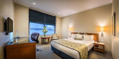 کوالیتی بتمنز هیل آن کللینس