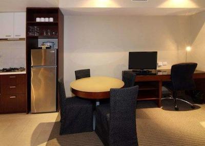 کوالیتی بتمنز هیل آن کللینس