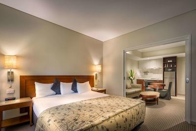 کوالیتی بتمنز هیل آن کللینس