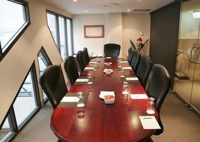 کوالیتی بتمنز هیل آن کللینس