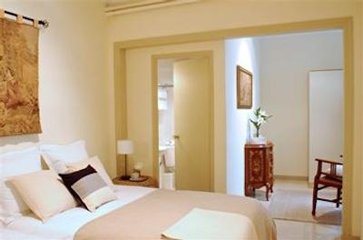 آپارتمان این بارسلونا بی اند بی ایکزمپل-مونتانر