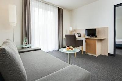 اینترسیتی هتل وین