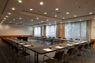 اینترسیتی هتل وین