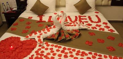 گلدن تولیپ میدتان هتل اند سوئیتس