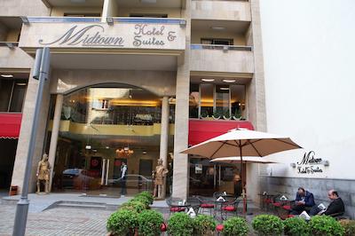 گلدن تولیپ میدتان هتل اند سوئیتس