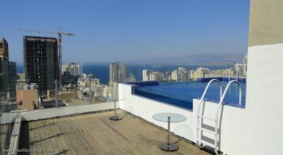 گلدن تولیپ میدتان هتل اند سوئیتس