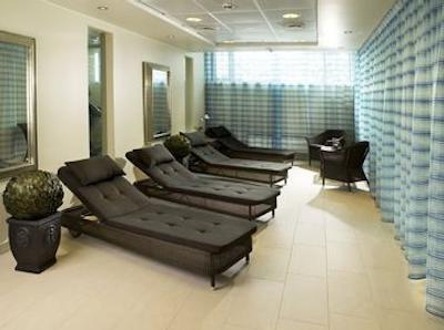 هتل اسکندیک هلسفیر