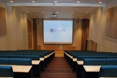 هتل اسکندیک هلسفیر